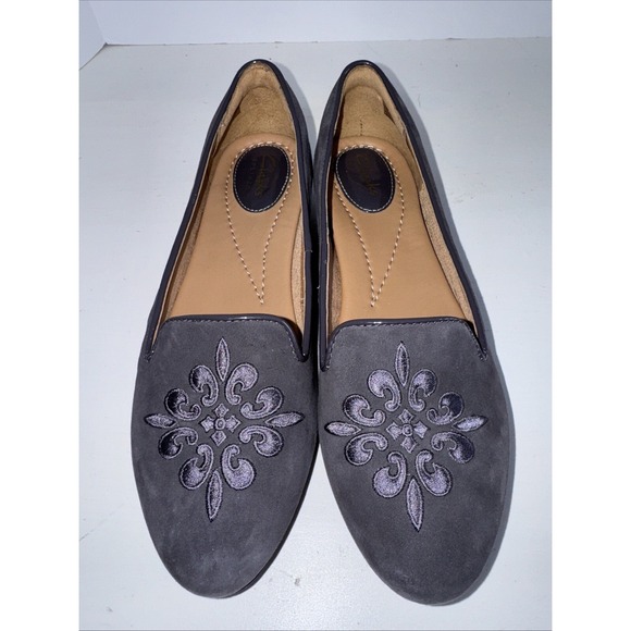 Clarks Shoes - Clarks Artisan Alitay Kallen Purple Suede Embroidered Flats Smoking Slipper 7.5